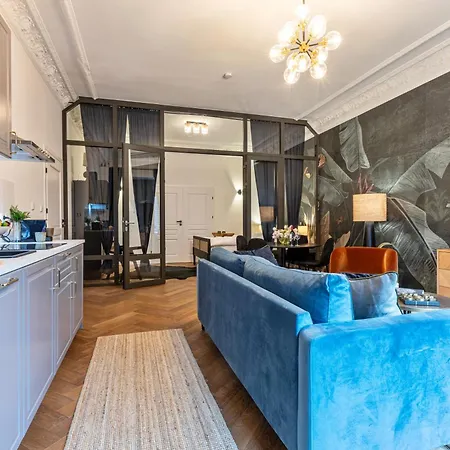 Fabel Am Zoo Apartman