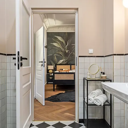 Fabel Am Zoo Apartamento *