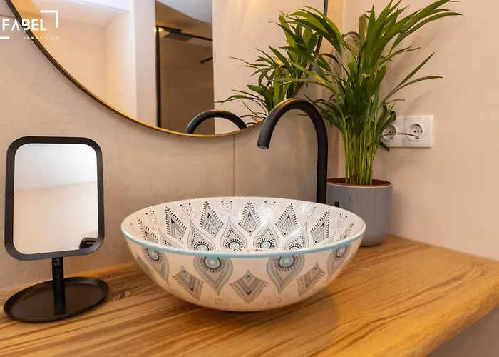 Fabel Am Zoo * Βερολίνο