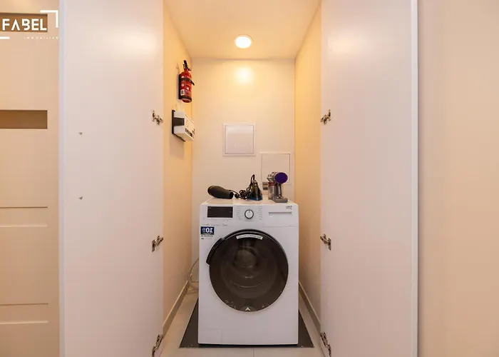 Fabel Am Zoo Βερολίνο