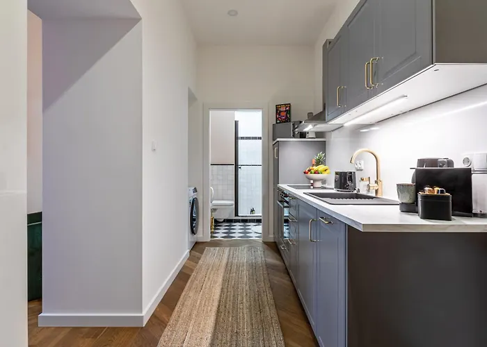 Fabel Am Zoo * Berlin